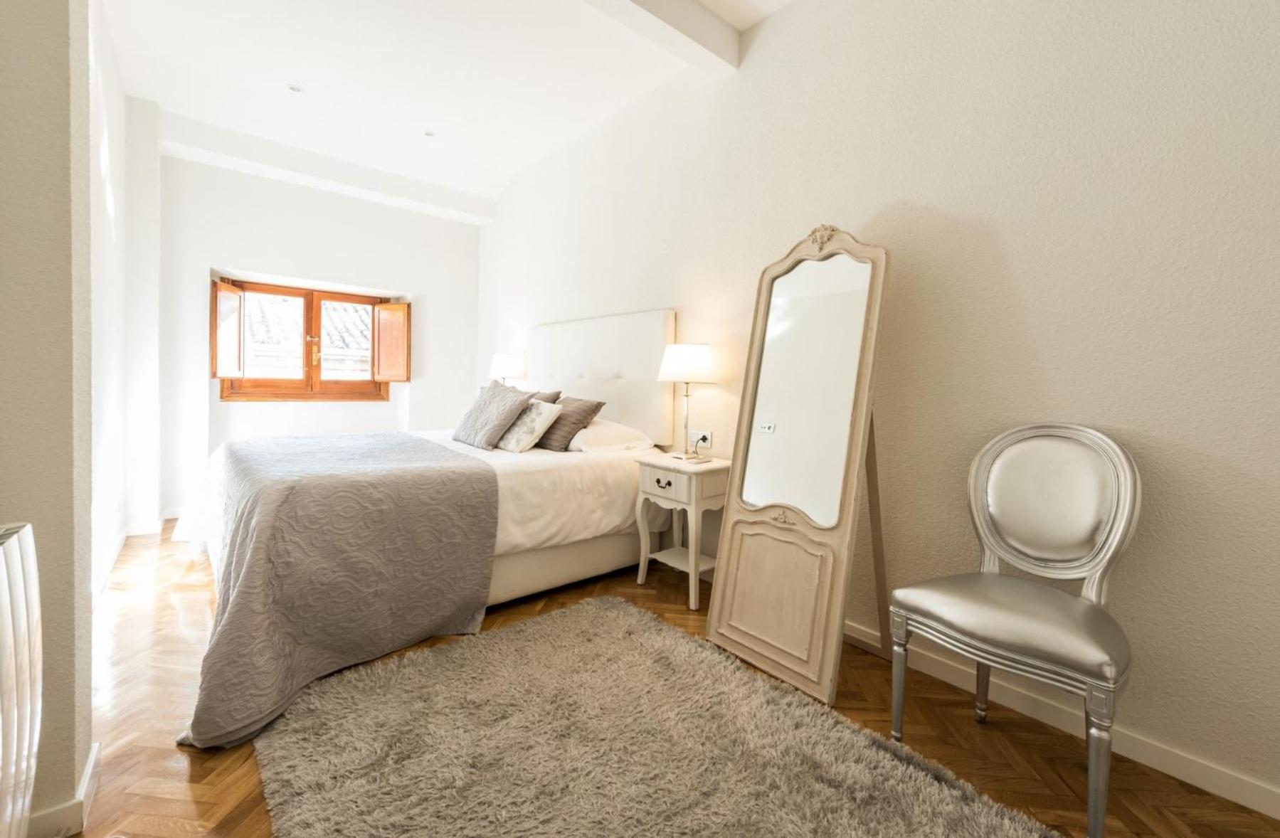 Chueca Penthouse Apartament *